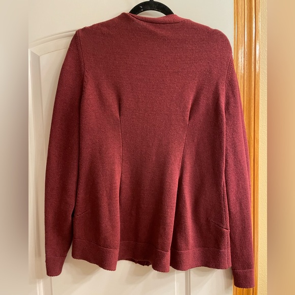 📸 Catch Cardigan CAbi - Picture 10 of 11